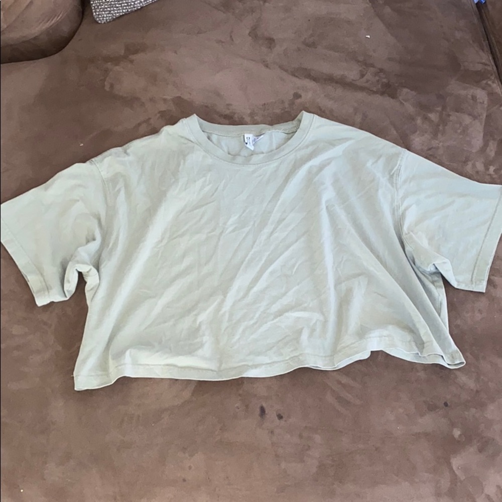 Olive green baggy short sleeve crop top